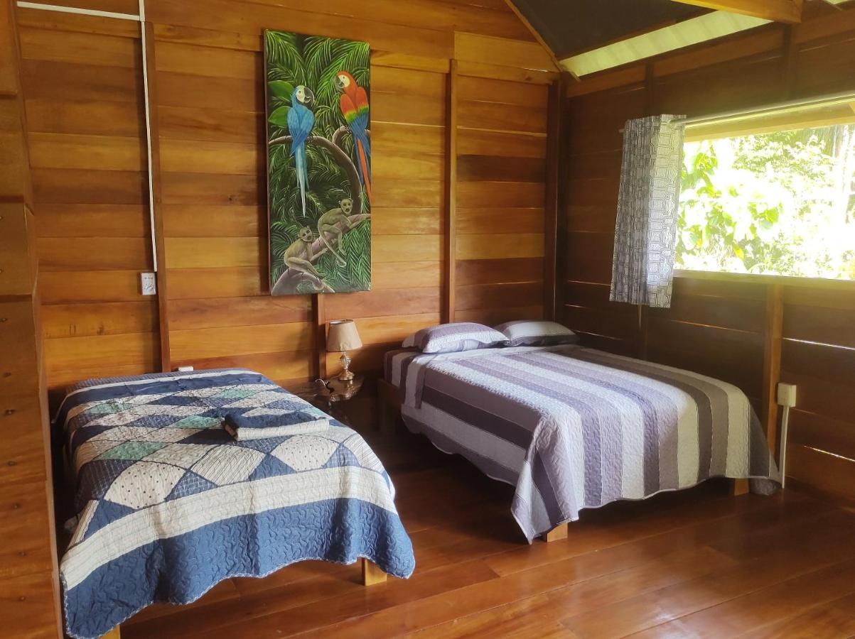 Quirquincho House Lodge Puerto Maldonado Ngoại thất bức ảnh
