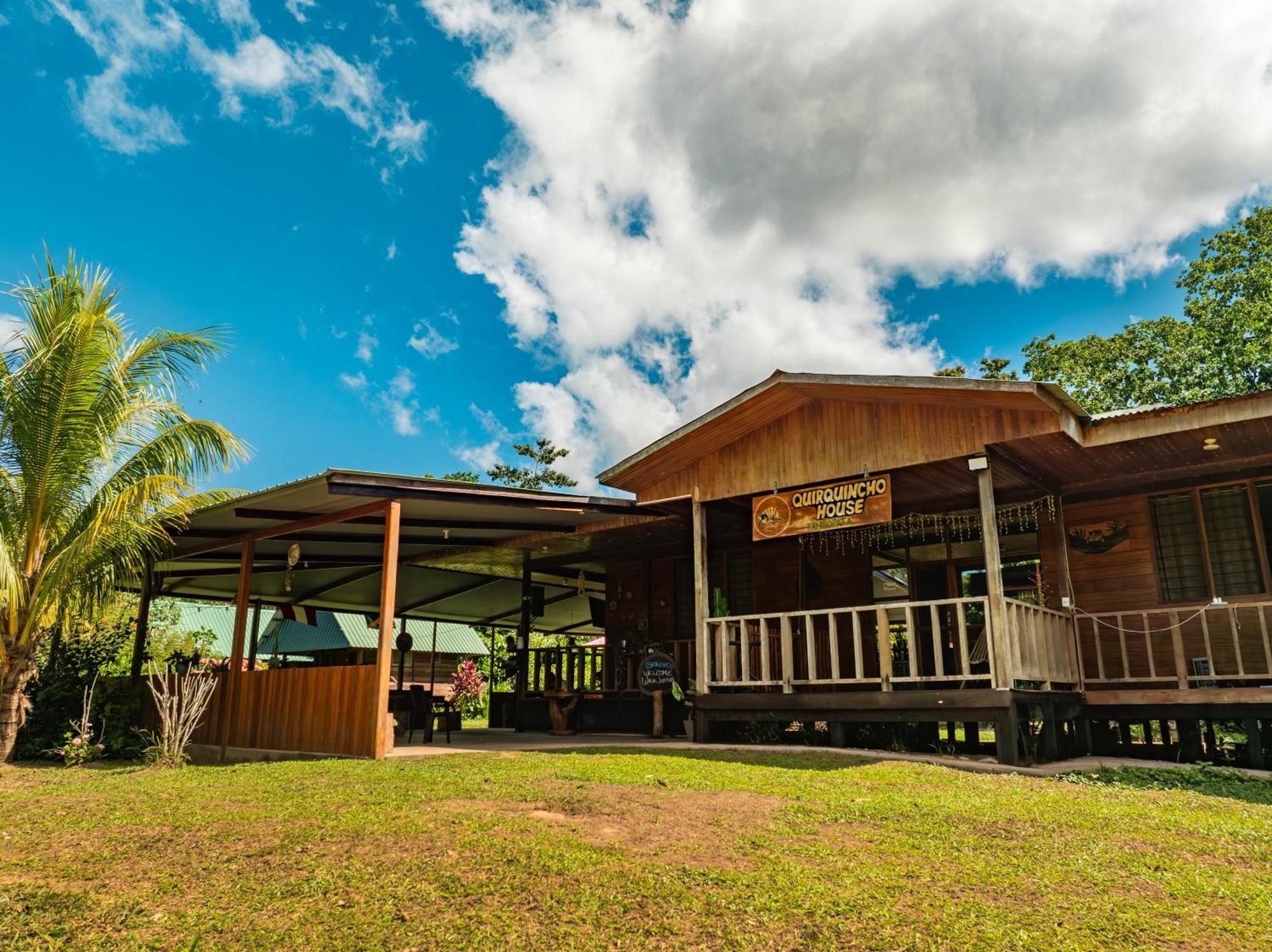 Quirquincho House Lodge Puerto Maldonado Ngoại thất bức ảnh